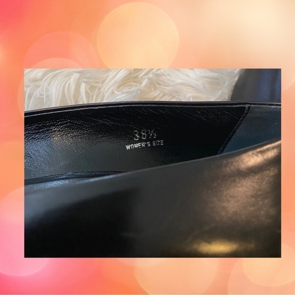 TOD’s Black Low Wedge Shoe EUC (38.5 Italian Sizing) - Picture 6 of 7